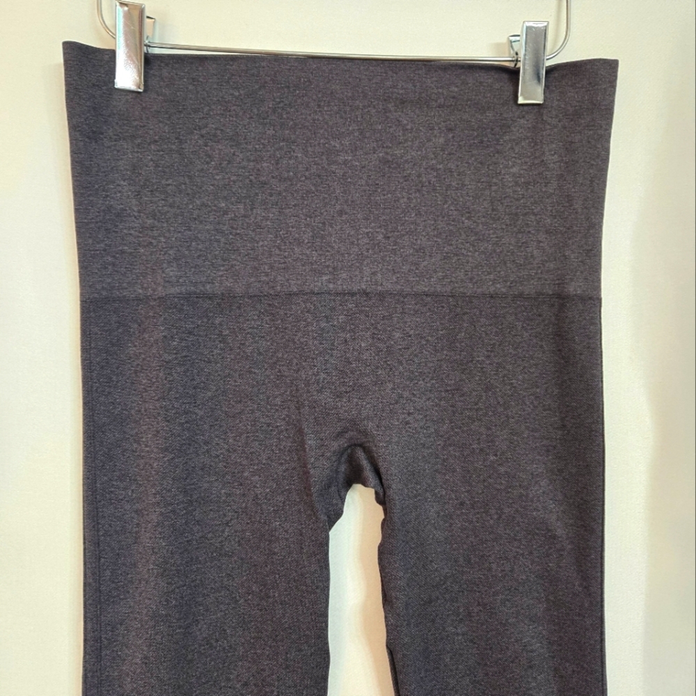 SPANX  Black Stretch Leggings Size XL